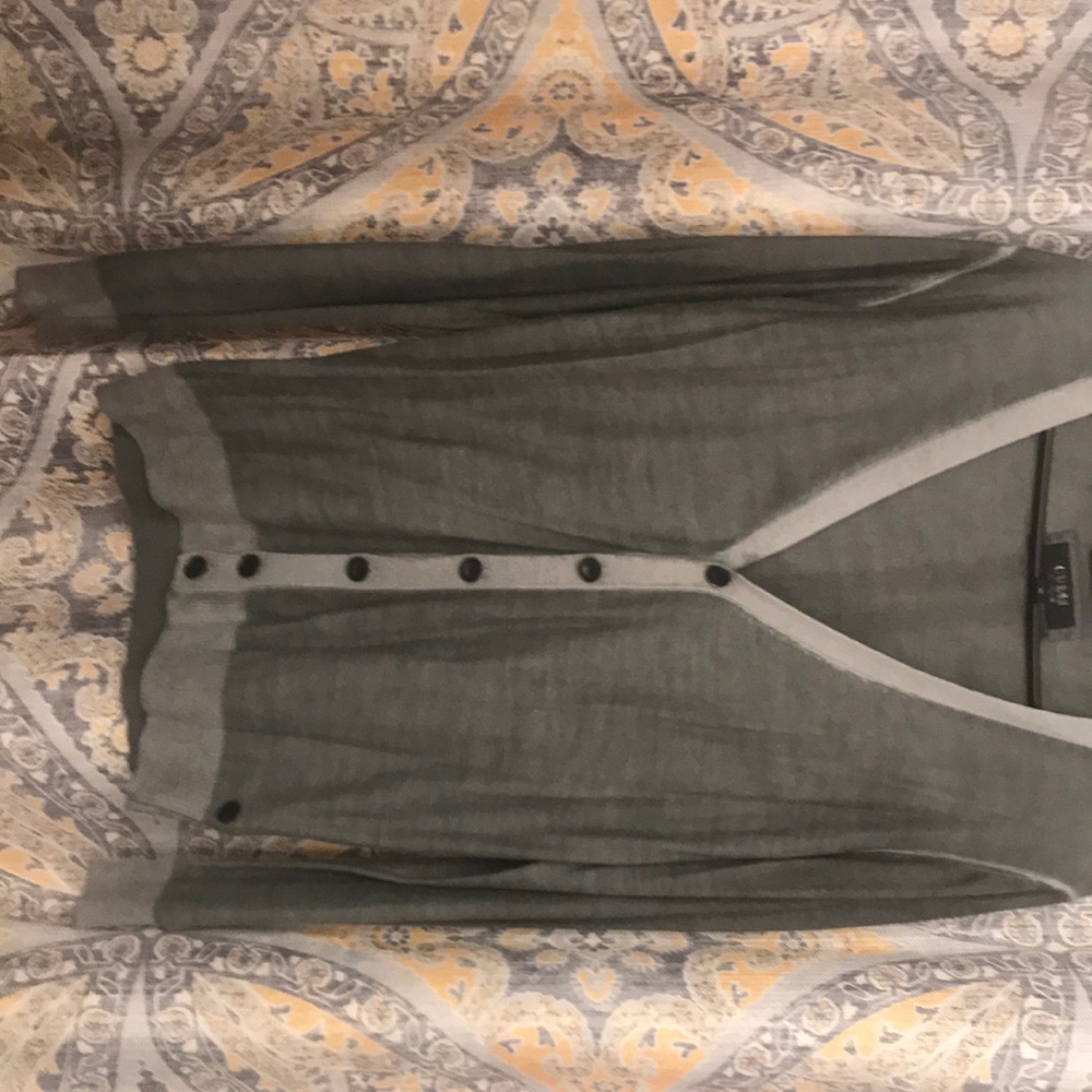 Guess cardigan